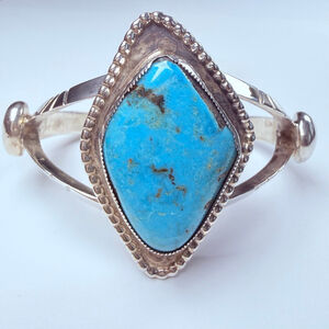 Old Pawn Fred Harvey Southwest 35 CT Turquoise Sterling Silver Cuff Bracelet